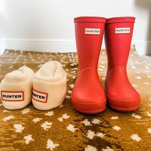 Hunter Pink Matte Rainboots & Socks Size UK 7 and US 8